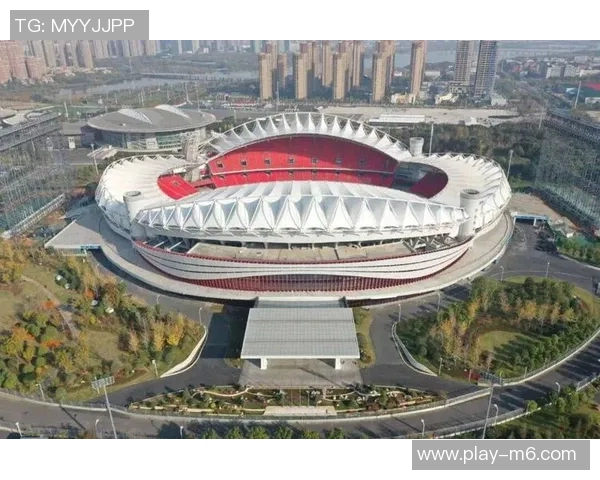 武汉体育中心改建为八万座专业球场助力城市体育发展与赛事承办 武汉体育中心改建为八万座专业球场助力城市体育发展与赛事承办
