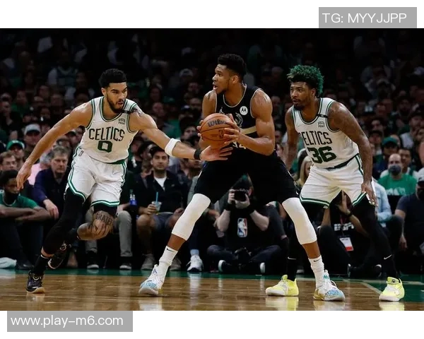 考辛斯称雄鹿季后赛缺乏第二选择特雷杨与字母哥组合将势不可挡